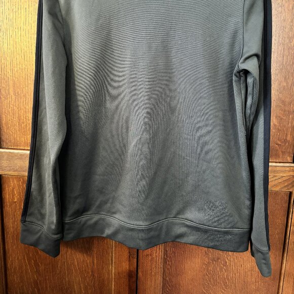 Boys Under Amour Jacket.  Size Y-Large - Picture 4 of 5